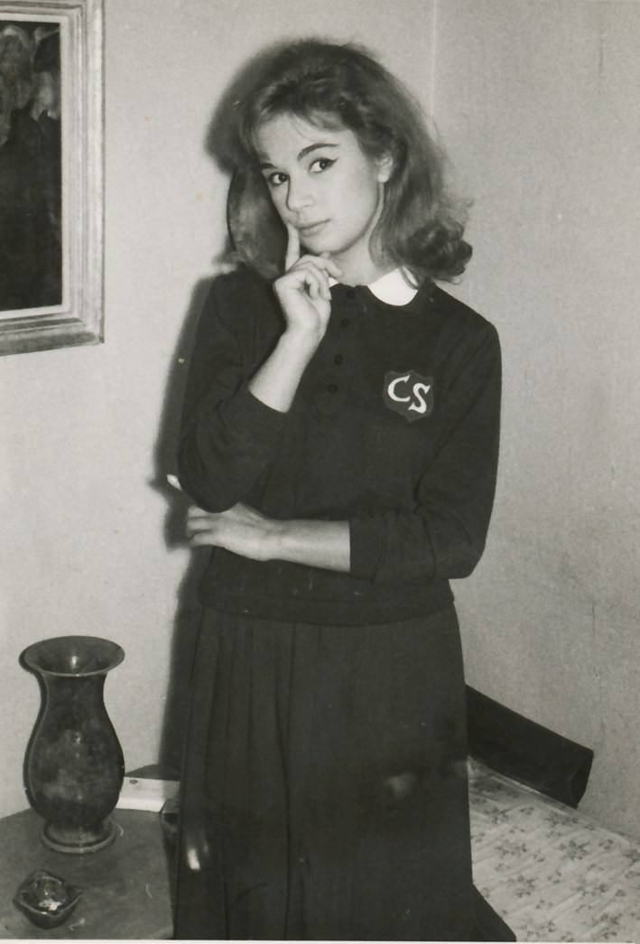 His first photograph of Aliki Vougiouklaki, in her dressing room at the Mousouris Theatre (1959)